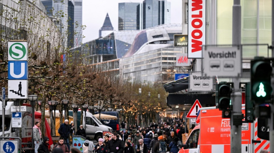 Germans reluctant to open wallets despite easing inflation