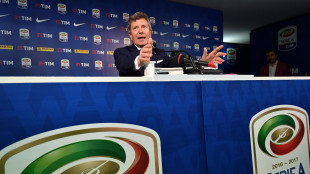 Calcio: Simonelli, il tempo per gli stadi sta scadendo