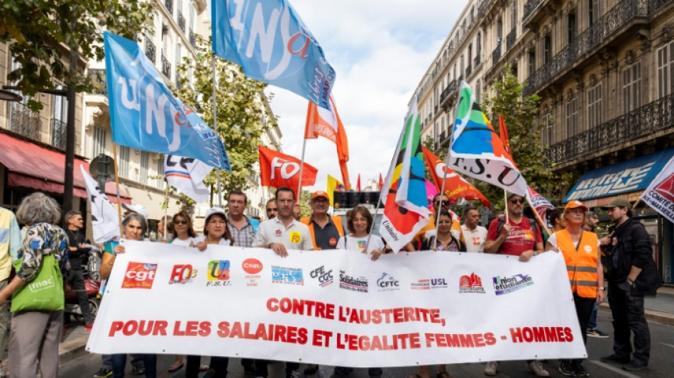 Salaires: mobilisation loin des records avant la conf&eacute;rence sociale