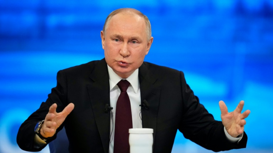 Putin gibts sich siegesgewiss und bekr&auml;ftigt milit&auml;rische Ziele in der Ukraine