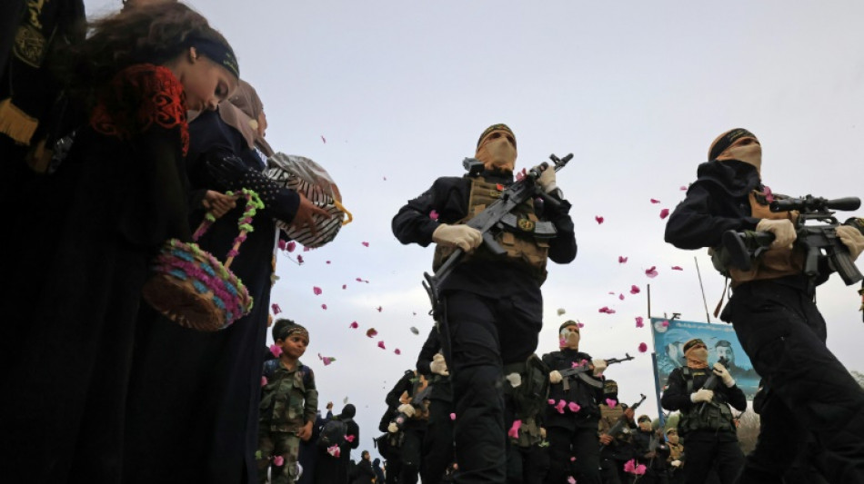 La Yihad Isl&aacute;mica exhibe misiles, cohetes y drones en desfile en Gaza