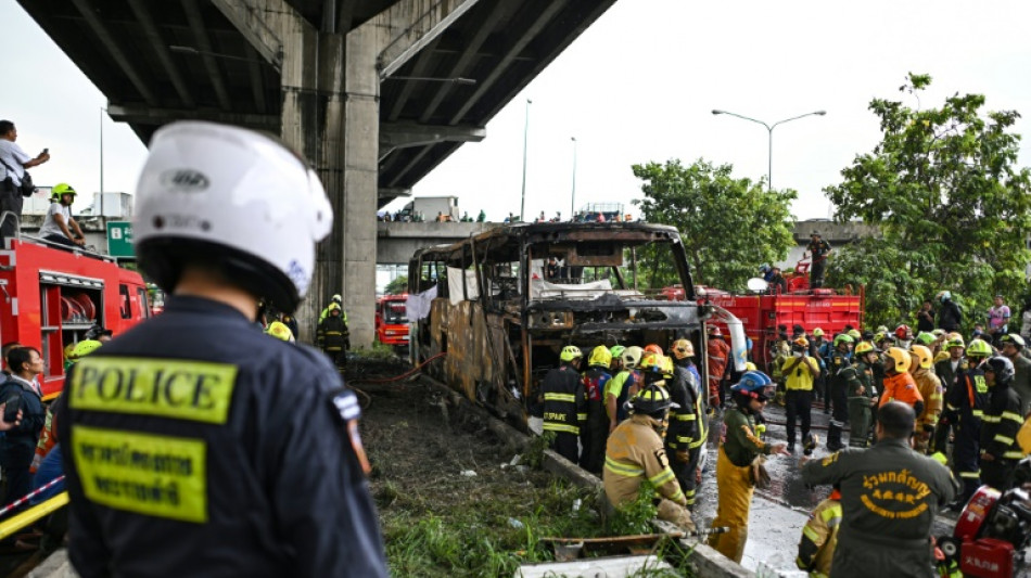 Tha&iuml;lande: une vingtaine de morts pr&eacute;sum&eacute;s dans l'incendie d'un bus lors d'un voyage scolaire