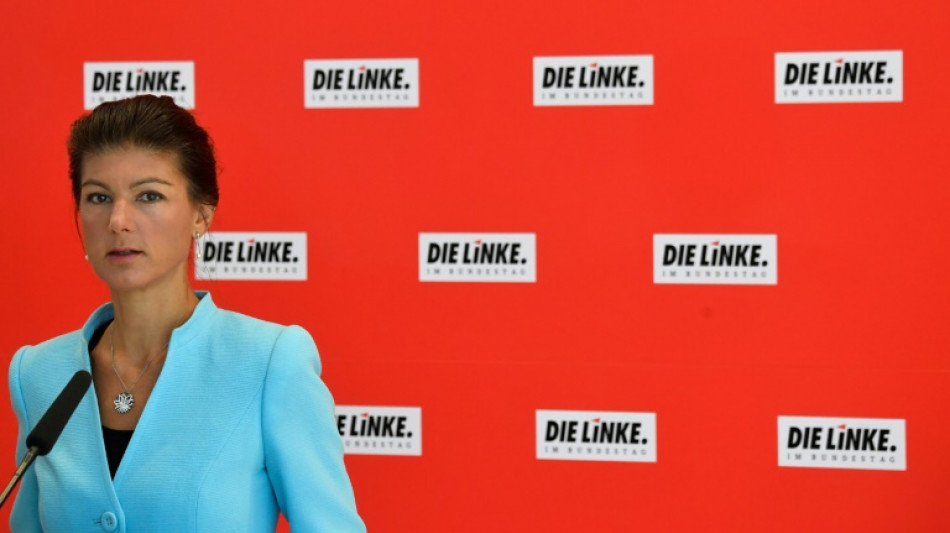 Linksfraktion bereitet eigene Abwicklung vor - Klingbeil wirbt f&uuml;r &Uuml;bertritte
