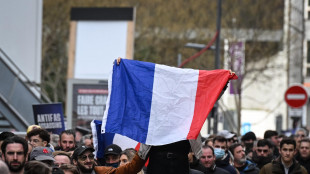 Saluti nazisti, frasi razziste e omofobe alla marcia per Quentin a Lione