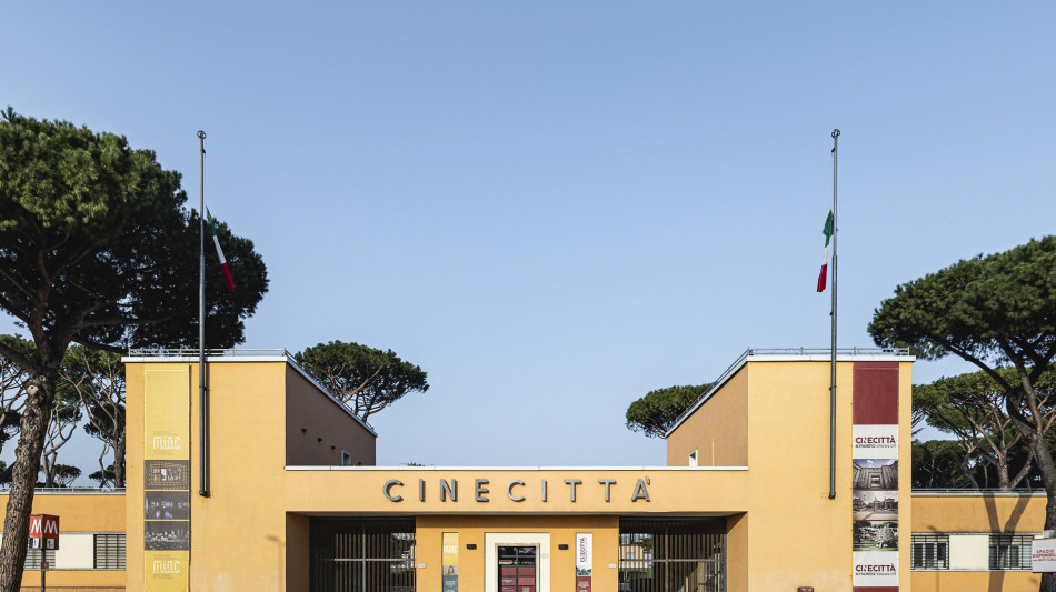 Cinecitt&agrave;, 'entro l'anno una proposta per portare le produzioni italiane negli studi'