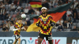 DFB-Team ohne Gnabry nach Griechenland