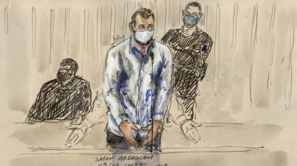 Hauptangeklagter im Prozess zu Paris-Anschl&auml;gen 2015 bittet um "Entschuldigung"
