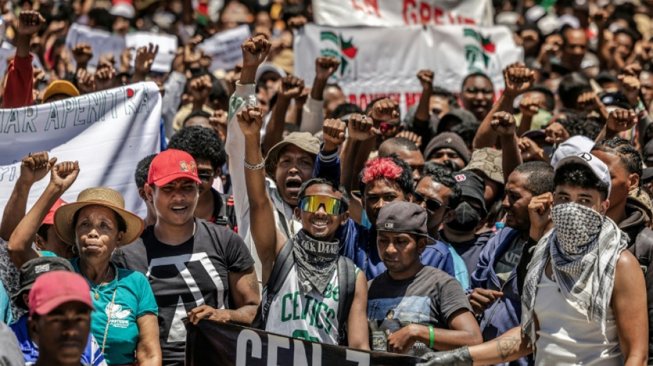 Krise in Madagaskar: Spekulationen über Flucht des Präsidenten ins Ausland