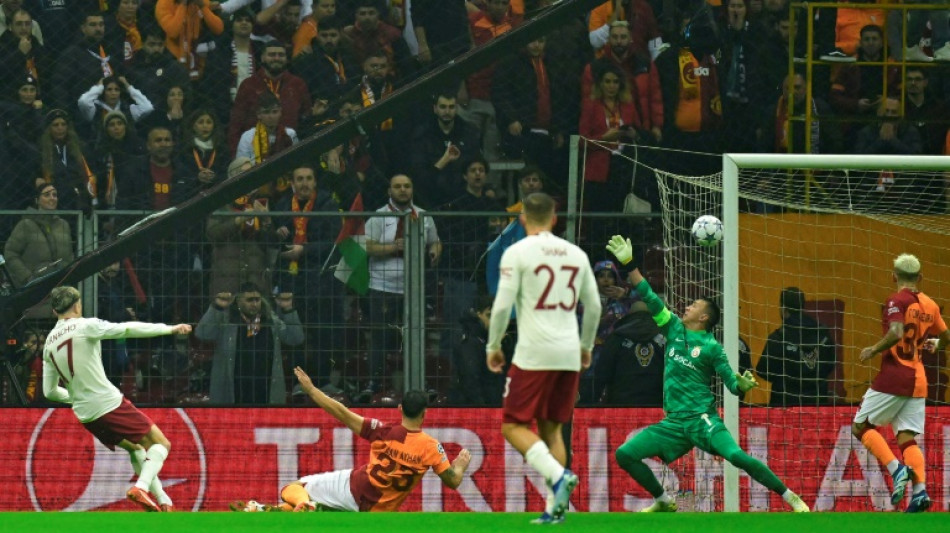C1: Manchester United accroch&eacute; par Galatasaray et au bord du gouffre