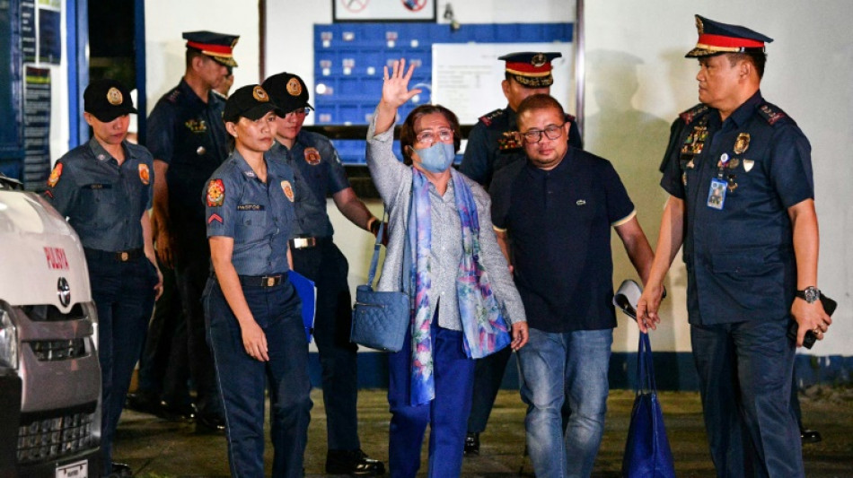 Philippinische Menschenrechtsaktivistin de Lima nach sieben Jahren auf freiem Fu&szlig;