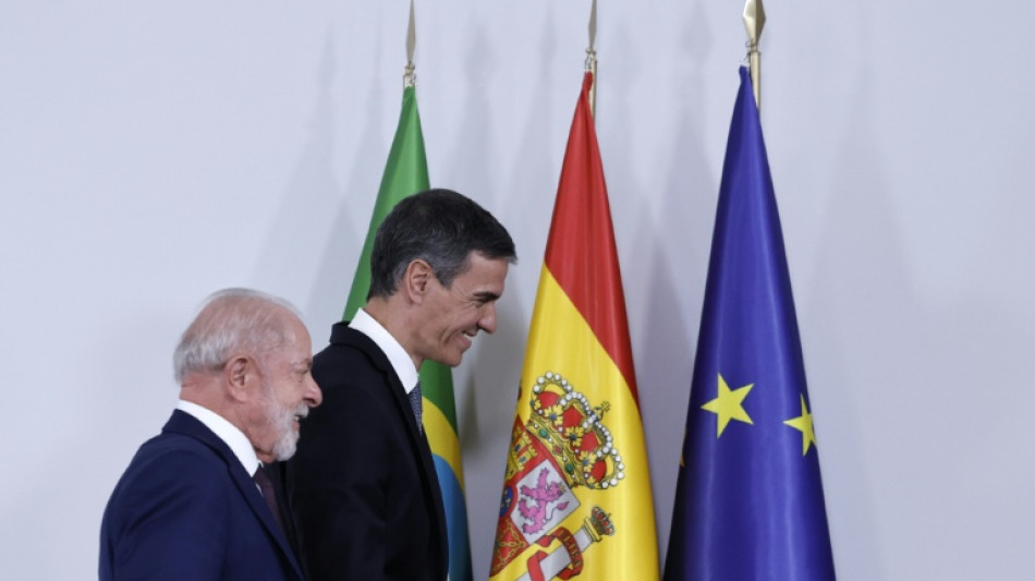 L&iacute;deres progresistas se conjuran en Barcelona para "proteger" la democracia