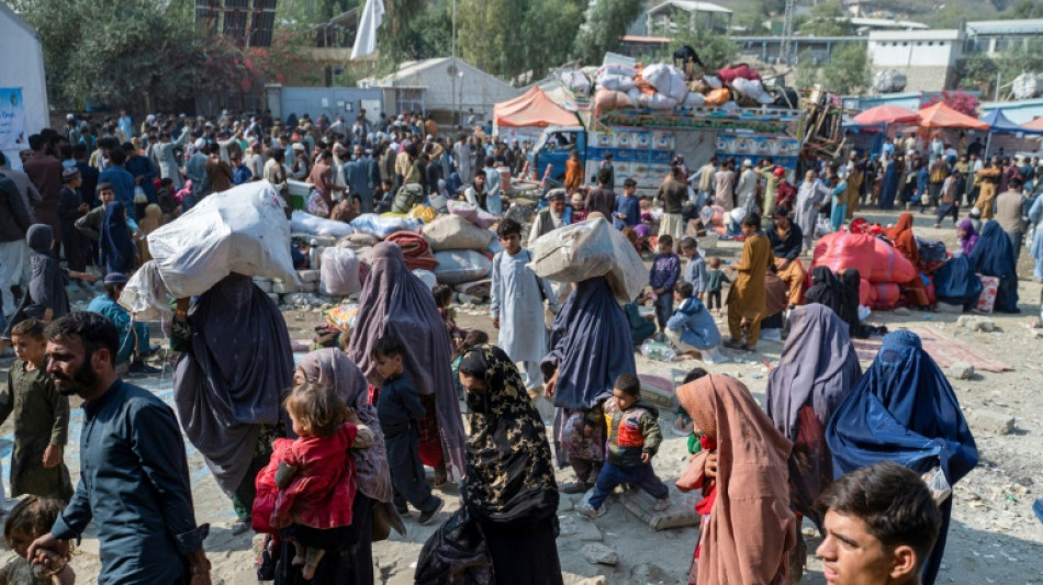 Les Afghans quittent en masse le Pakistan, &agrave; la date butoir pour le d&eacute;but des expulsions