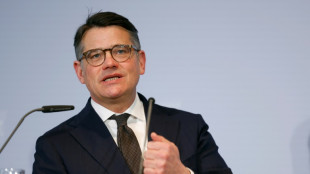 Hessischer Ministerpr&auml;sident Rhein als CDU-Landeschef im Amt best&auml;tigt