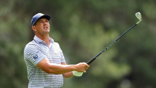 Golf: DeChambeau prend la t&ecirc;te malgr&eacute; le mauvais temps