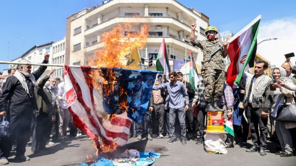Tausende Iraner gedenken get&ouml;teter Revolutionsgarden und protestieren gegen Israel