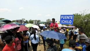 Bol&iacute;via parcialmente bloqueada por apoiadores de Morales
