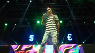 Sfera Ebbasta, festa a San Siro per 10 anni di carriera