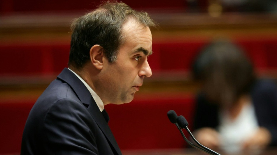 El gobierno franc&eacute;s afronta el riesgo de censura sin impuesto a ultrarricos