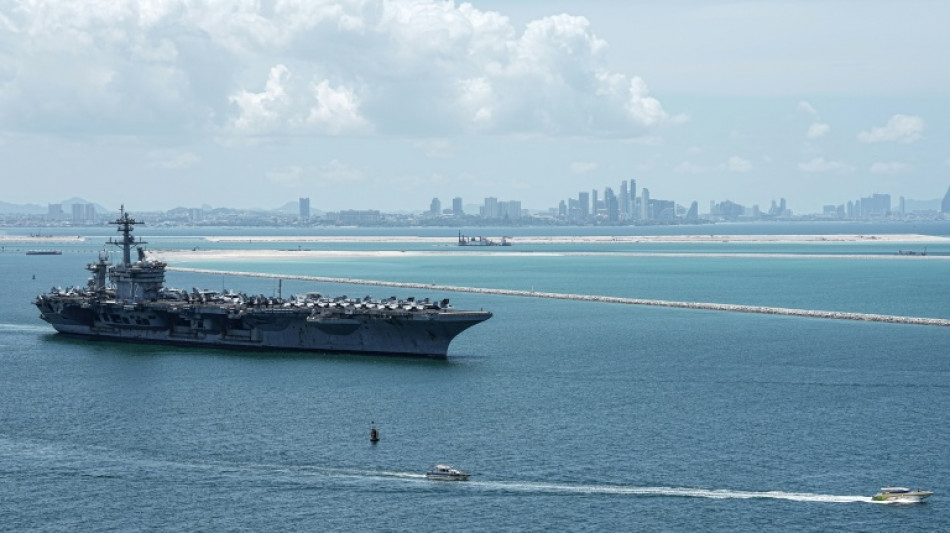 Le chef du Pentagone visite un porte-avions revenu du Moyen-Orient apr&egrave;s des tentatives de suicide &agrave; bord