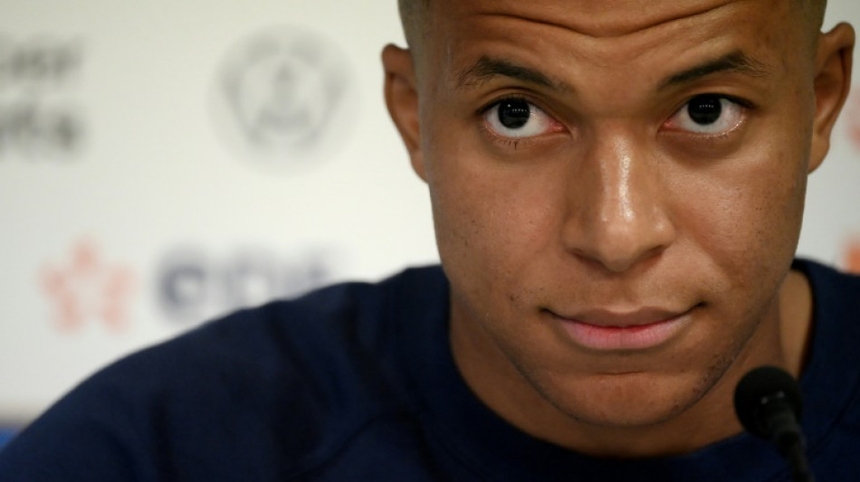 Mbapp&eacute; et la politique, un une-deux sans "d&eacute;passement de fonction"