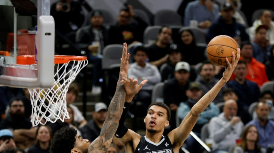 NBA: Wembanyama et les Spurs encha&icirc;nent, les Warriors se r&eacute;veillent