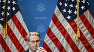 El secretario del Tesoro de EEUU dice que las negociaciones comerciales con China están "estancadas"