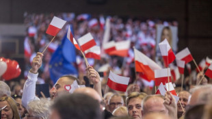 Les Polonais votent aux &eacute;lections "les plus importantes" depuis le communisme
