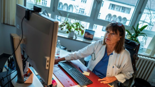 Verb&auml;nde mahnen zu Geduld: Arzneien werden noch l&auml;ngere Zeit knapp bleiben