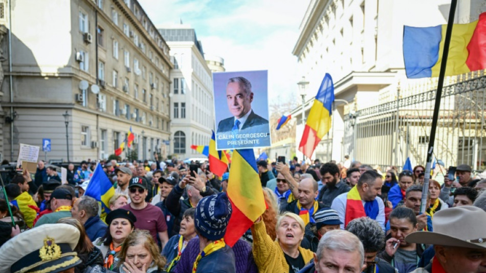 Roumanie: stopp&eacute; dans son ascension &eacute;clair, Georgescu fait appel