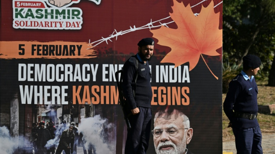 Mindestens 30 Tote und &uuml;ber 100 Verletzte bei Anschlag auf Moschee in Islamabad 