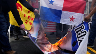 Nach Trump-Drohung einer &Uuml;bernahme des Panama-Kanals: Demonstrationen vor US-Botschaft