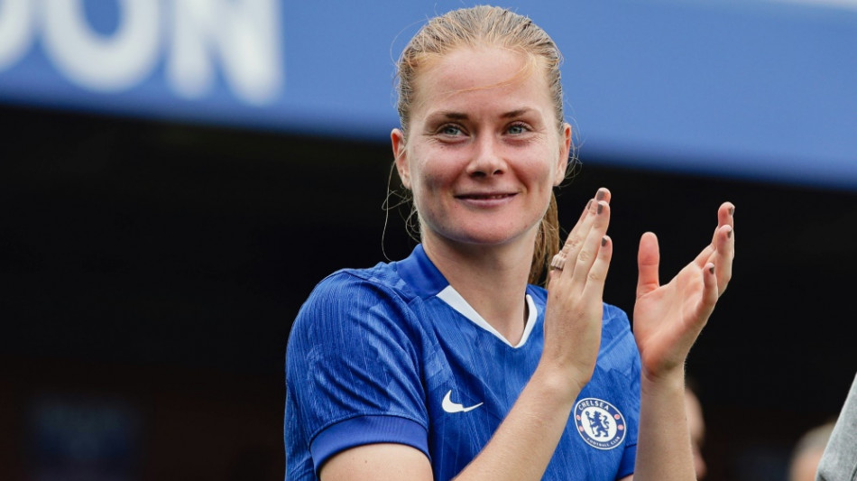 Nationalspielerin Nüsken verlängert bei Chelsea