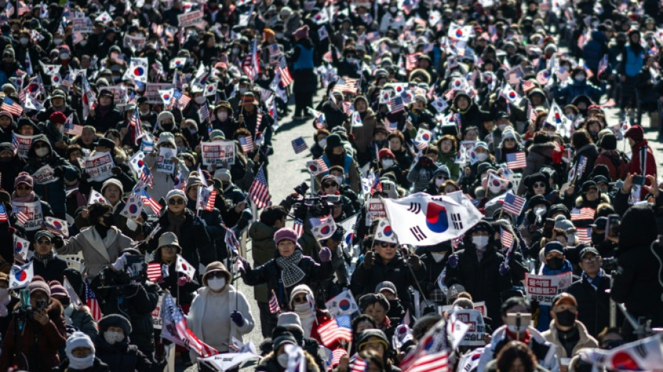 Proteste nach gescheiterter Verhaftung von abgesetztem s&uuml;dkoreanischen Staatschef