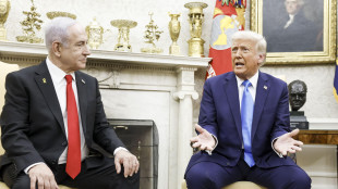 Netanyahu, 'consapevoli della situazione in Iran, parler&ograve; oggi con Trump'