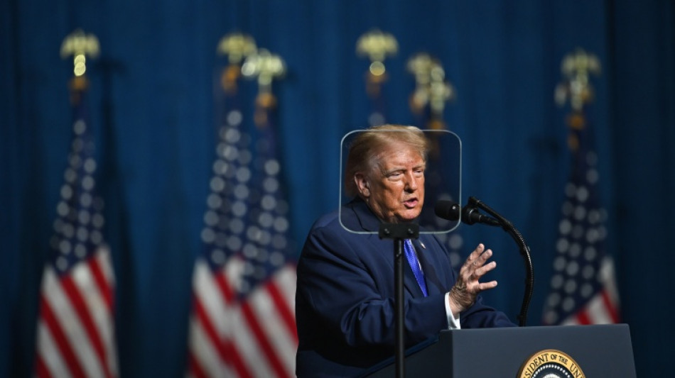 Fin de campagne f&eacute;brile pour Trump