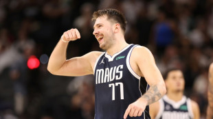 NBA: d&eacute;buts en fanfare de Tatum, triple-double pour Doncic  