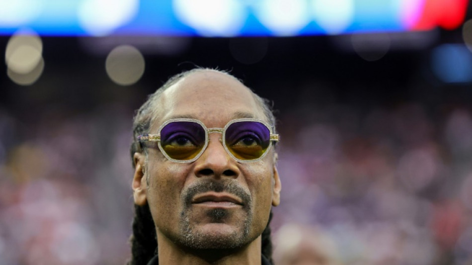 Le rappeur Snoop Dogg consultant lors des JO de Paris pour une cha&icirc;ne am&eacute;ricaine