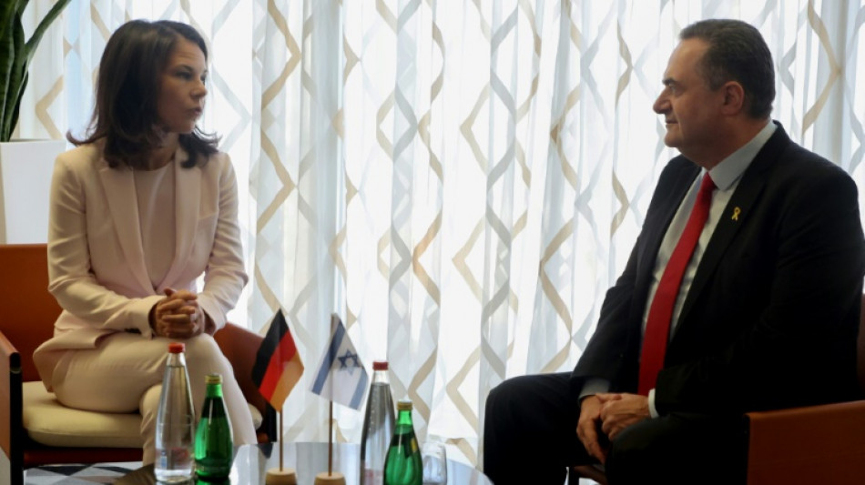 Baerbock &uuml;bt in Tel Aviv deutliche Kritik an Israel