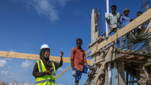 Somalie: avec l'essor de la construction, les femmes ing&eacute;nieures d&eacute;molissent les st&eacute;r&eacute;otypes