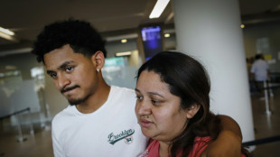 Retornar a um país desconhecido, o conflito de um deportado hondurenho