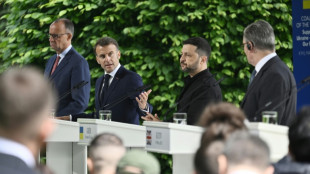 Selenskyj trifft Verb&uuml;ndete in London - Trump kritisiert ukrainischen Pr&auml;sidenten