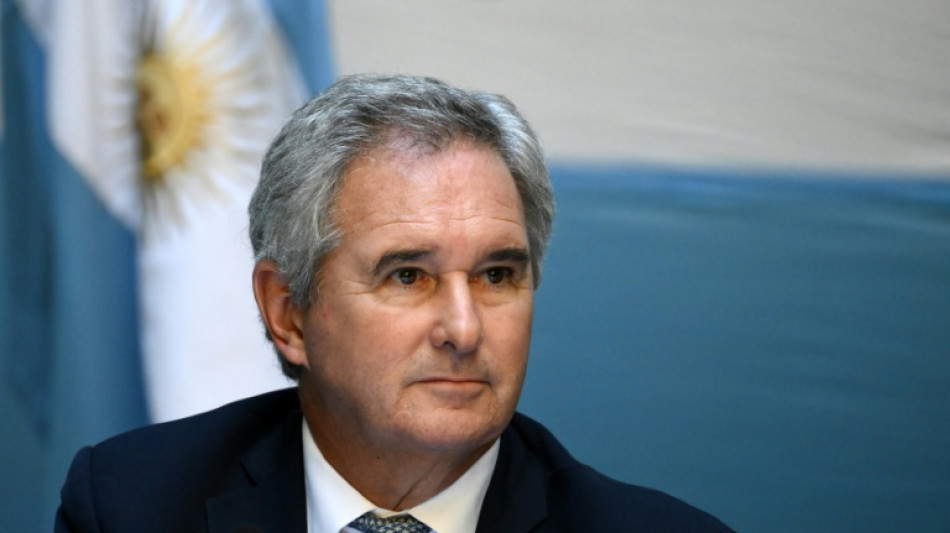 Argentina formaliza su salida de la OMS