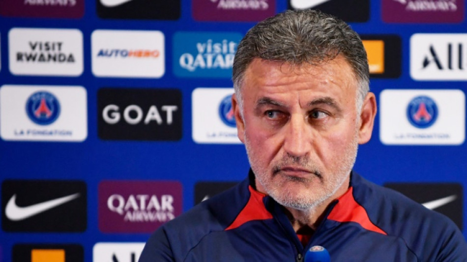 PSG confirma sa&iacute;da do t&eacute;cnico Christophe Galtier