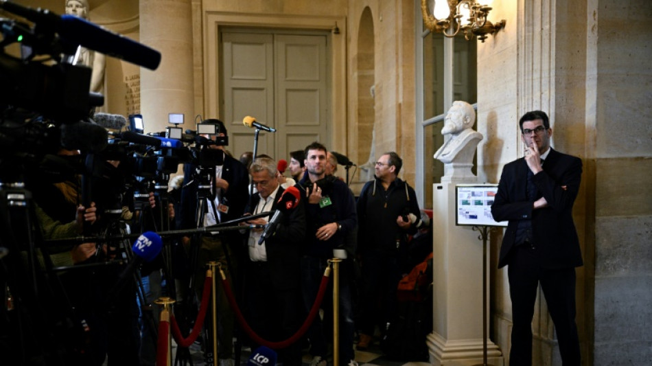 Frankreichs Nationalversammlung beginnt Debatte &uuml;ber Misstrauensantrag