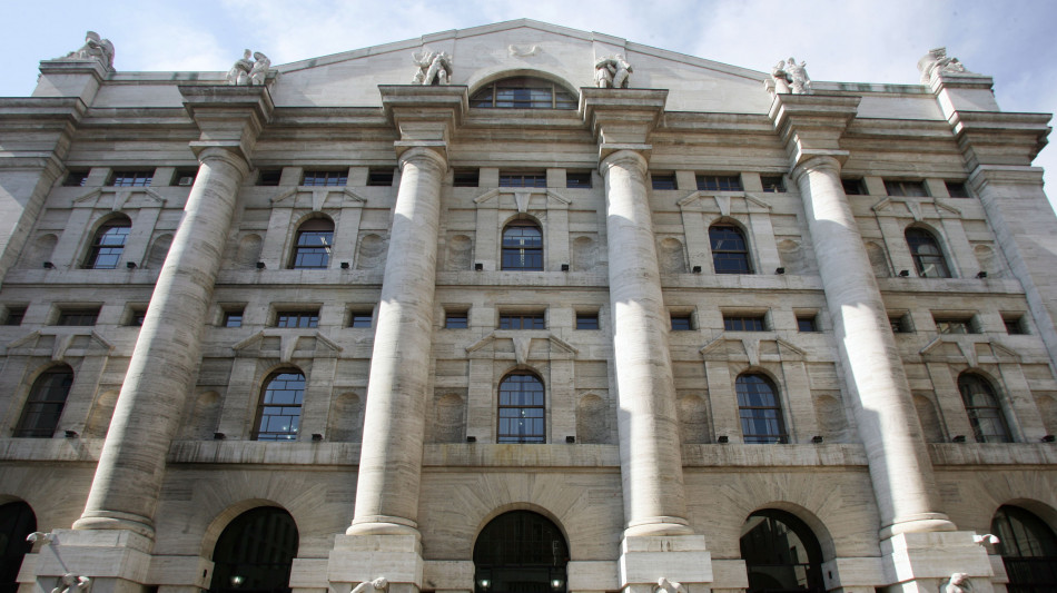 Borsa: Milano tiene in attesa di novit&agrave; dal Medio Oriente, corre Diasorin (+7%)