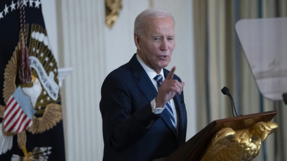 Biden: Erst&uuml;rmung von US-Kapitol sollte nicht vergessen oder "umgeschrieben" werden
