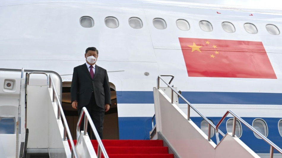 Xi Jinping muestra su cercan&iacute;a con Kazajist&aacute;n, un aliado tradicional de Mosc&uacute;