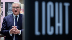 Steinmeier diskutiert mit B&uuml;rgermeistern &uuml;ber Anfeindungen vor Ort