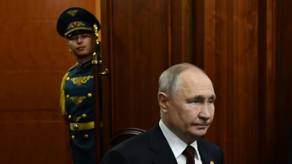 El ej&eacute;rcito ruso "mejora sus posiciones" en el frente ucraniano, afirma Putin