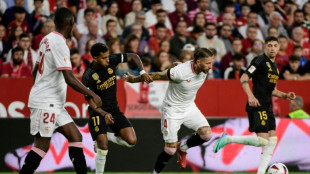 Espagne: le Real Madrid frein&eacute; par S&eacute;ville et Sergio Ramos